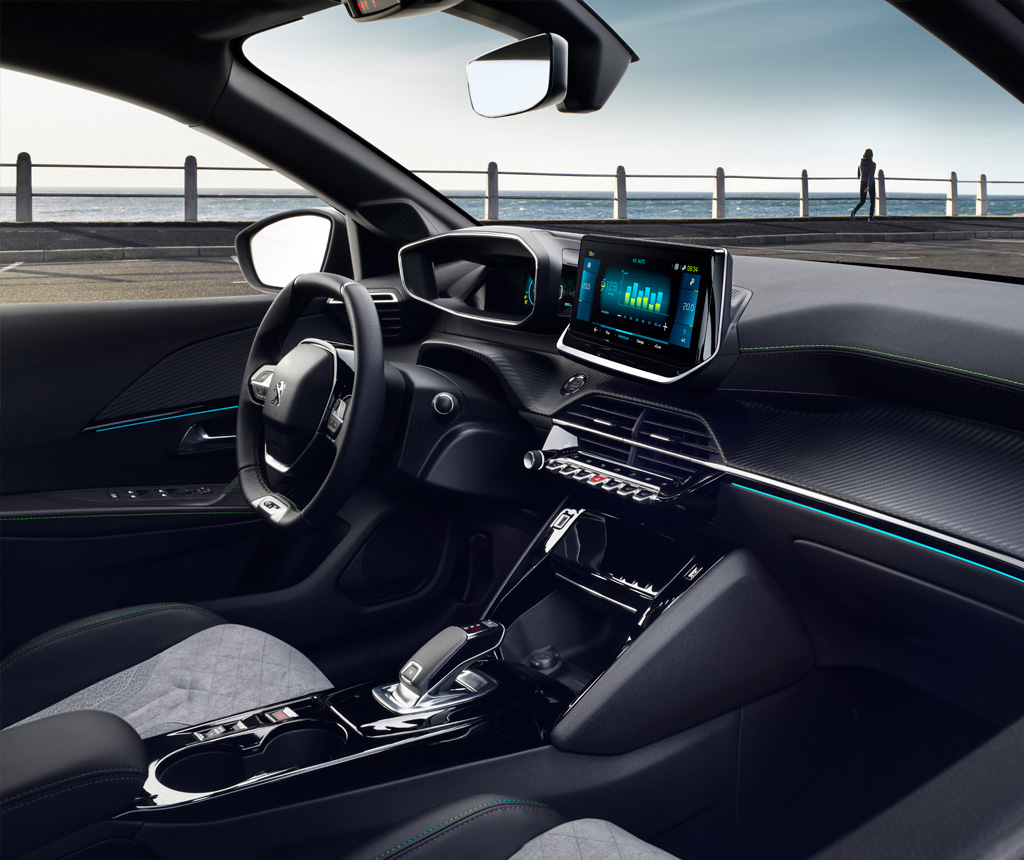 Avaliação: Refinado, novo Peugeot 208 deixa desempenho de lado - Revista  Carro